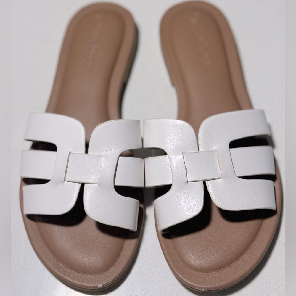 The Drop Women’s White Sandals